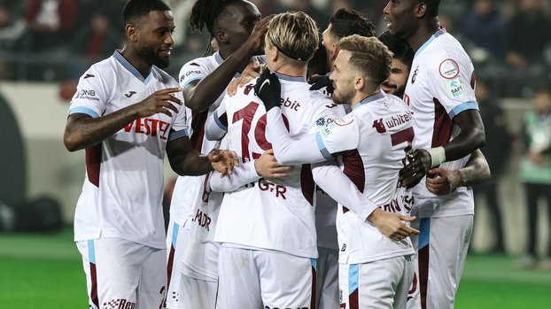 Erman Toroğlu'dan Trabzonspor'un yıldızına övgü dolu sözler!