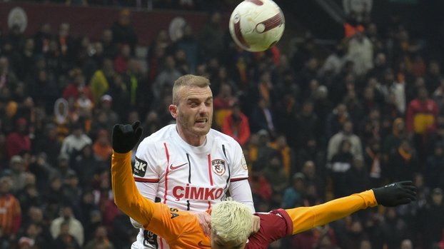 Icardi'ye yapılan müdahale penaltı mı? Erman Toroğlu açıkladı