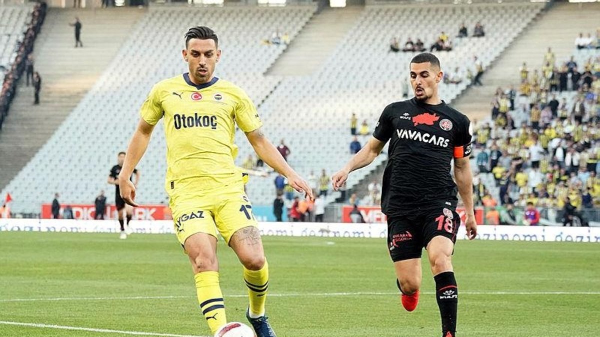 Erman Toroğlu Fenerbahçe'nin iptal edilen penaltı kararını yorumladı!