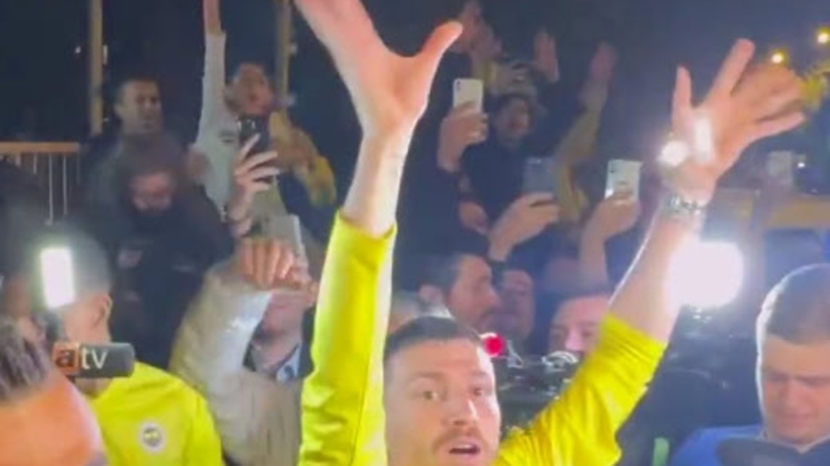 FENERBAHÇE HABERİ - Mert Hakan Yandaş'tan Samandıra'da galibiyet üçlüsü!