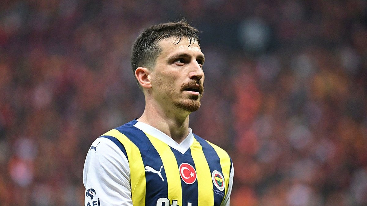 Fenerbahçe'de Mert Hakan Yandaş'tan soyunma odasına giderken flaş sözler!