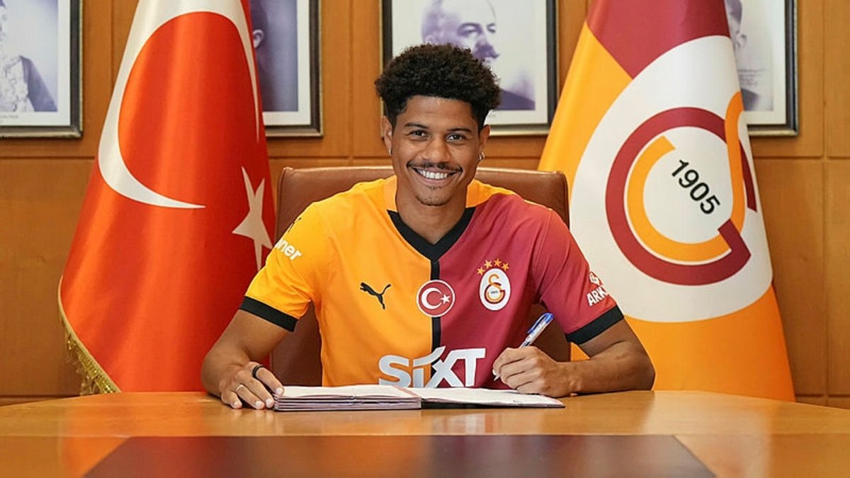 TRANSFER HABERİ: Galatasaray'dan Gabriel Sara paylaşımı!